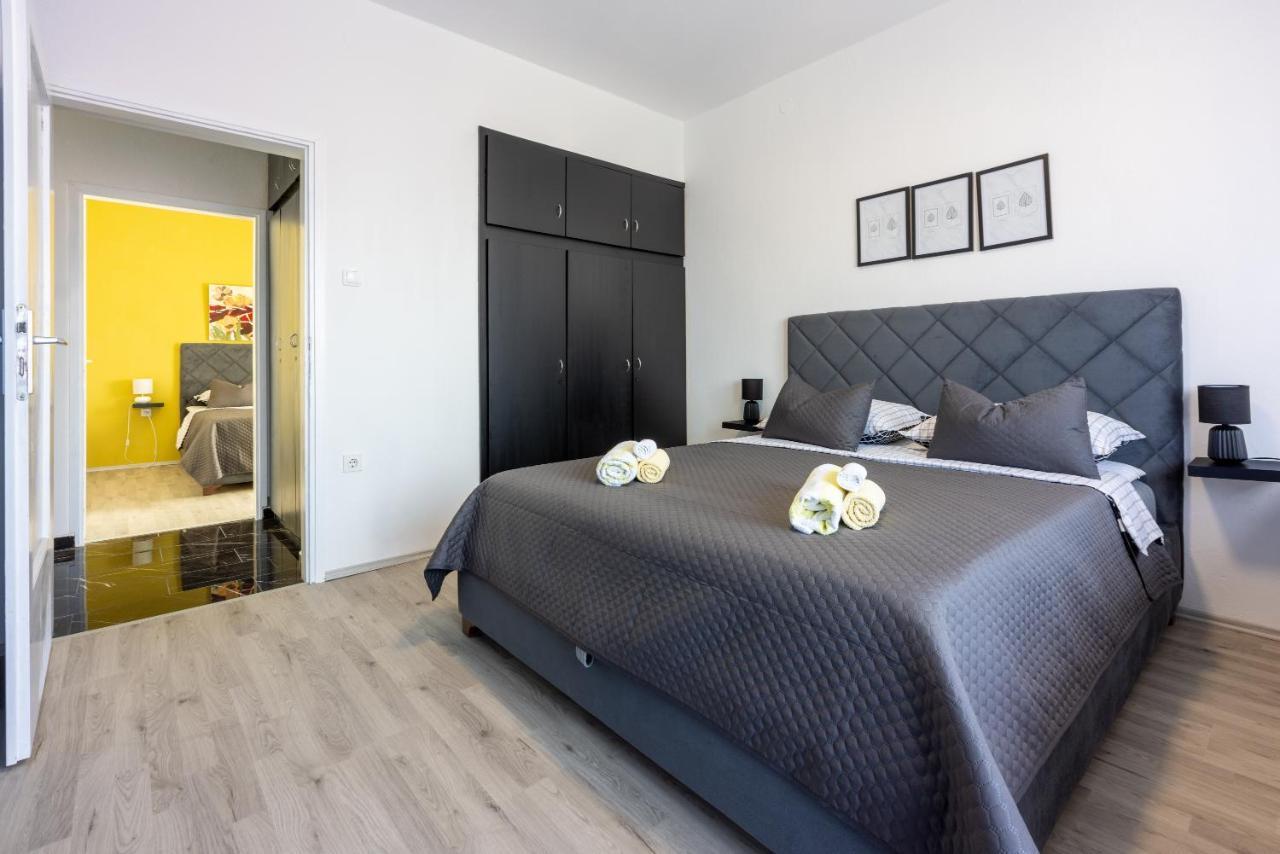 Dora Apartment